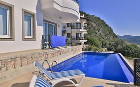 Braeside Apartment
